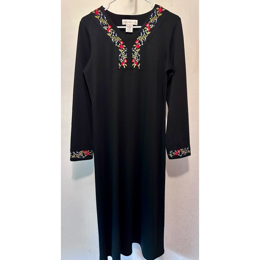 Susan Graver Style Black Floral Embroidered V-Neck Midi Dress Small A48589
